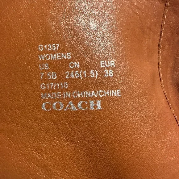 Coach Ombré Heel Boots. Size 7.5.  Like New! - Picture 7 of 9